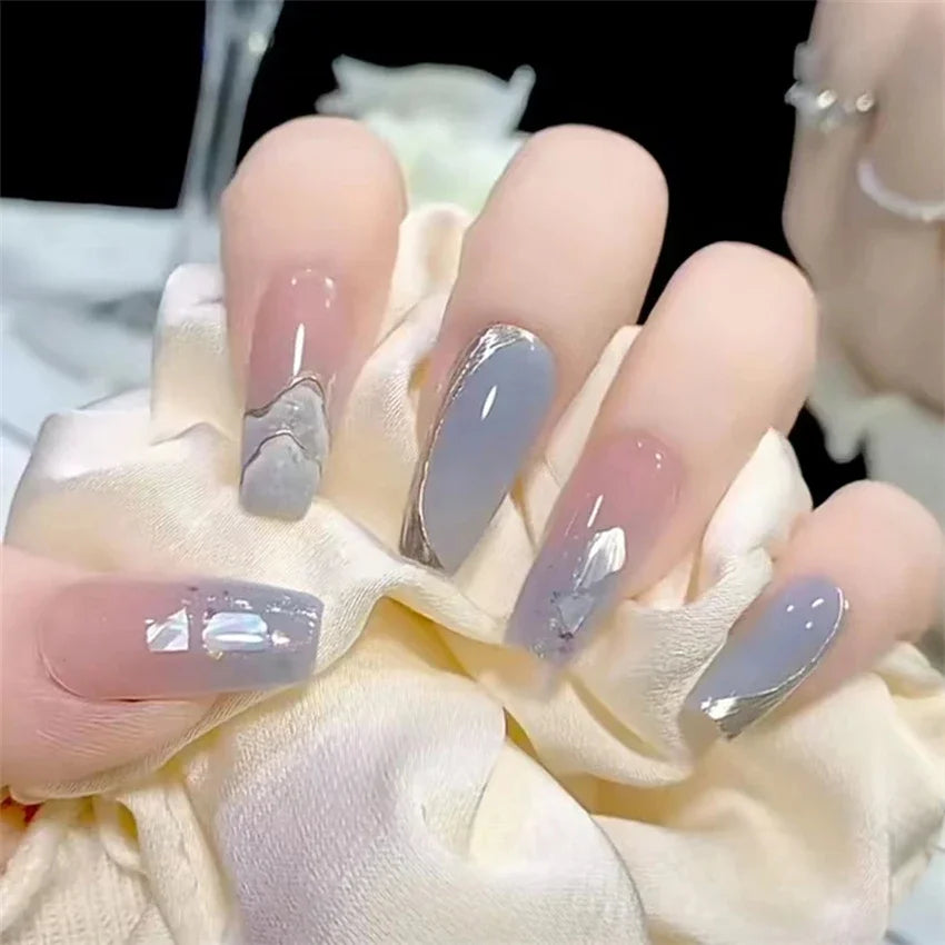 24Pcs/Set Retro Press on Nails Art