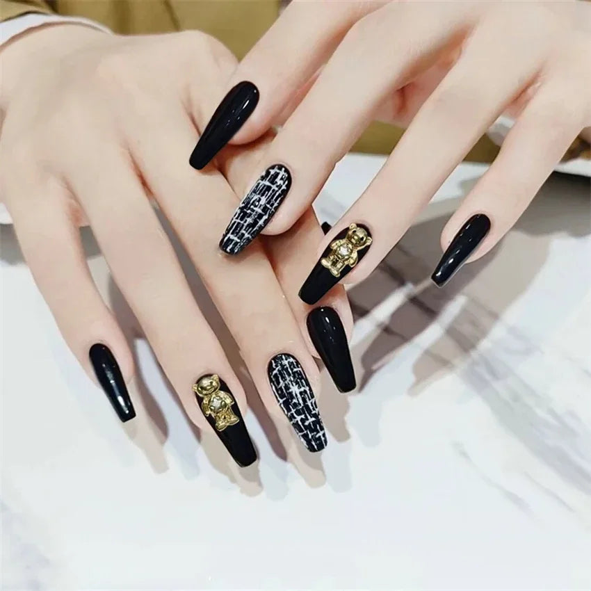 24Pcs/Set Retro Press on Nails Art