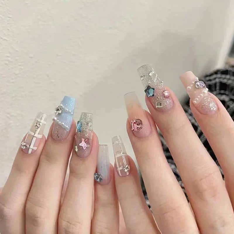 24Pcs/Set Retro Press on Nails Art