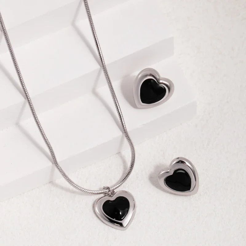 Black Onyx Heart Pendant