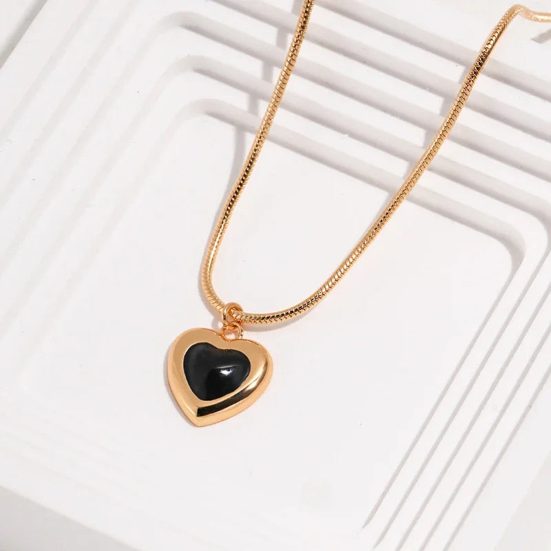 Black Onyx Heart Pendant